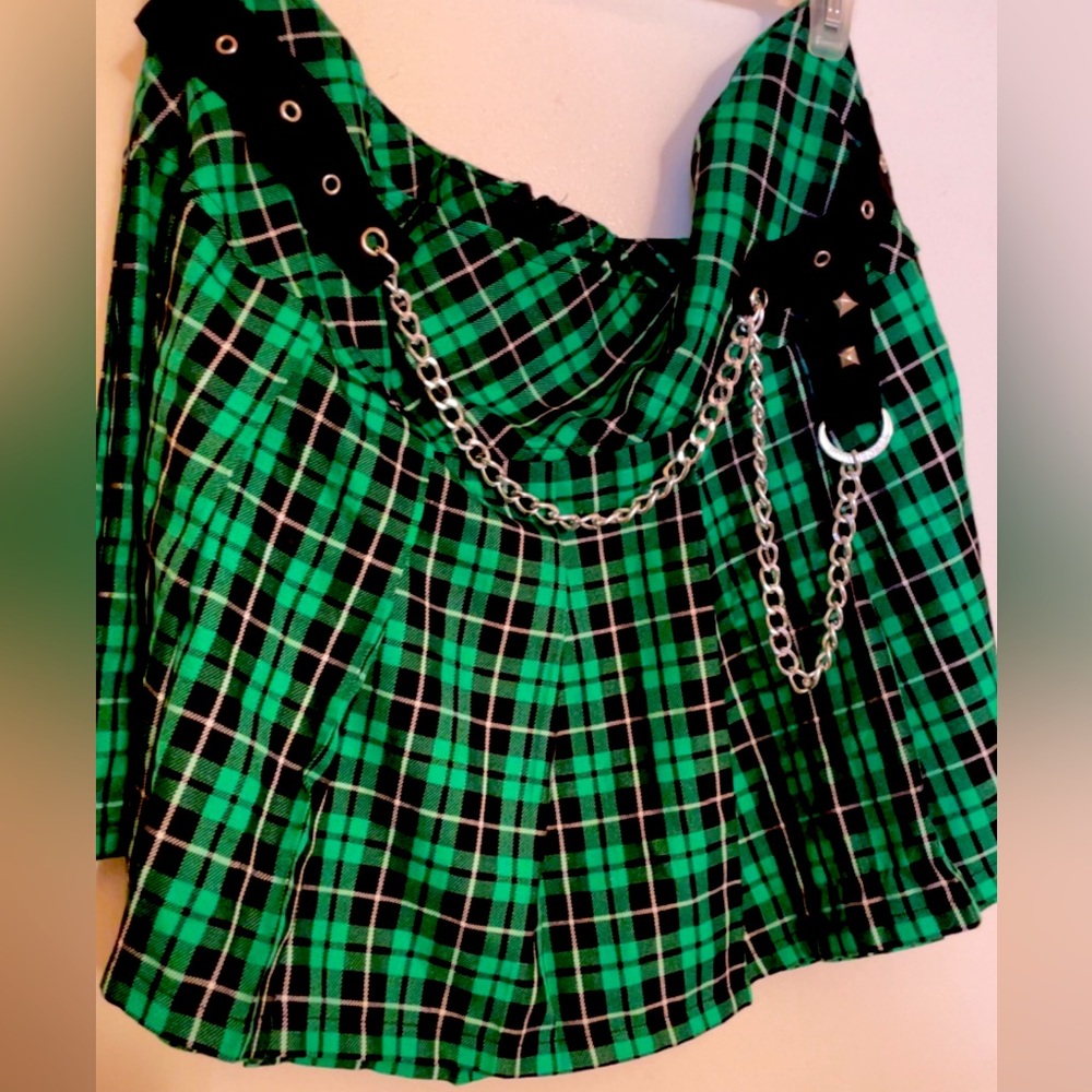 Royal Bones by Tripp Green Plaid Skirt with Chains in Plus size 2x
